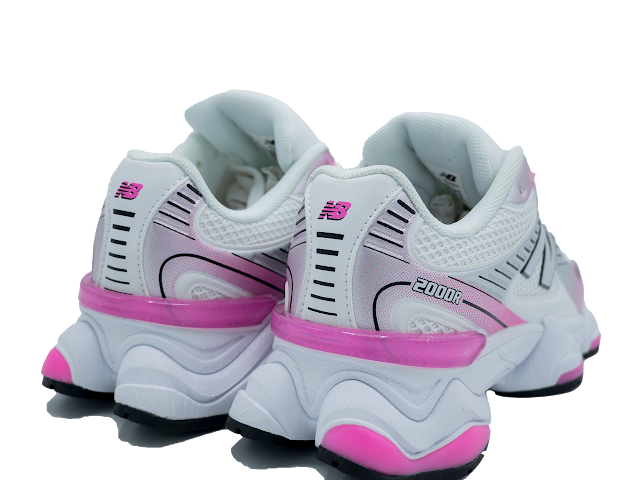 New balance 2000R in pink and white