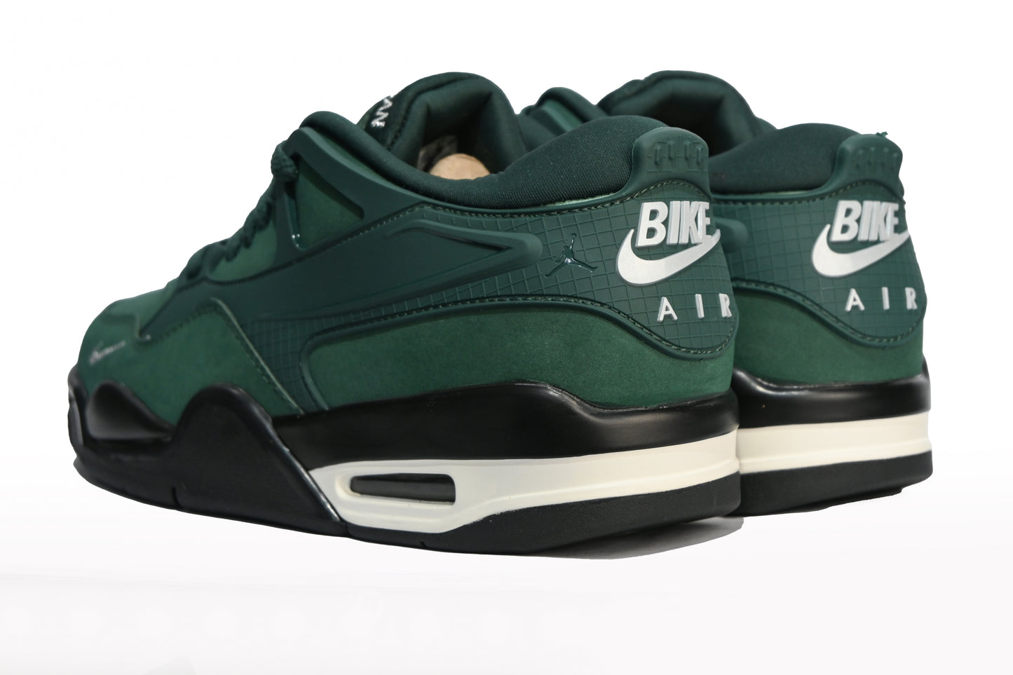 Jordan 4 Nigel Slyvester (Copy)