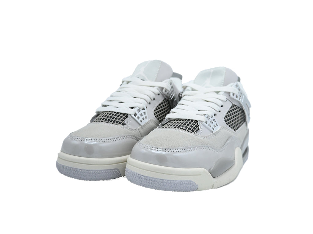 Jordan 4 Frozen Moments