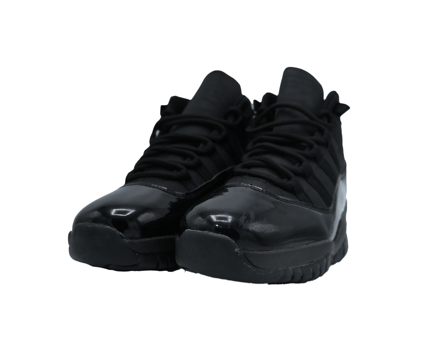 Jordan 11 triple black