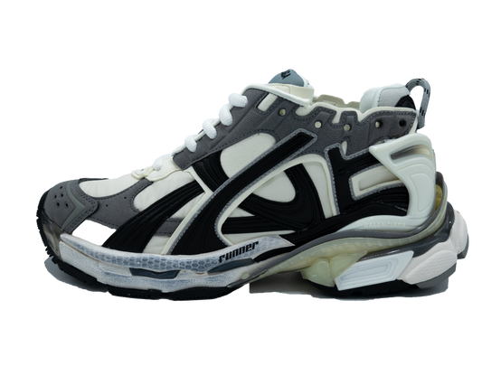 Balenciaga runner