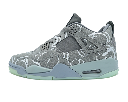 Jordan 4 Kaws