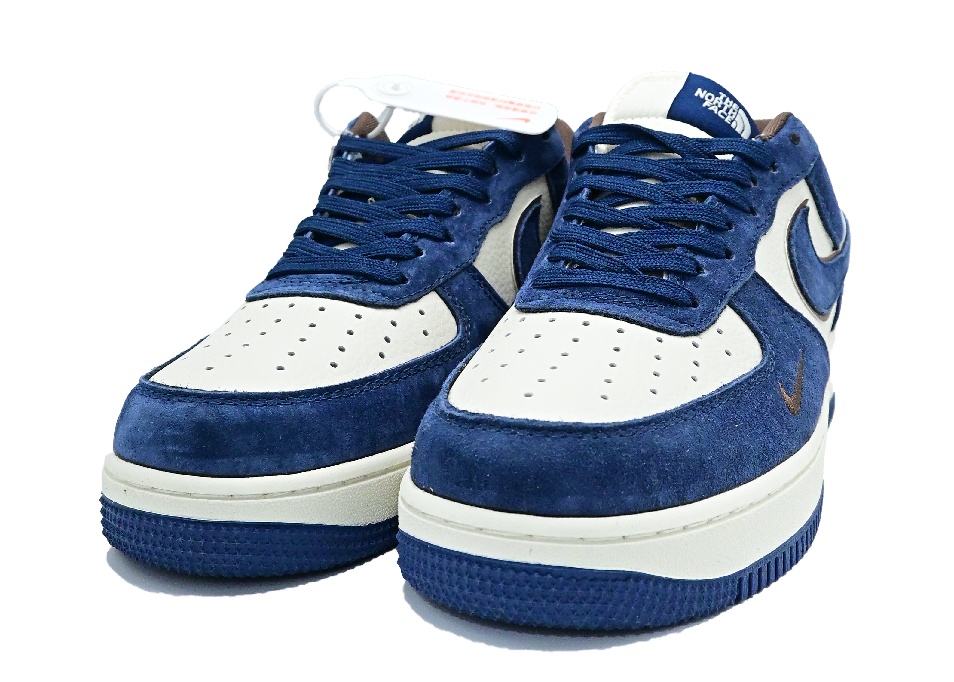 Champion Kicks